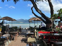 -城墙外BAR