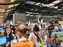 -胖东来生活广场(健康路店)