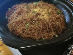 -东口码头·烧鸽子·鱼头泡饼·地方菜(金鹰悦城店)