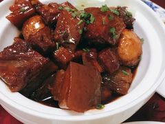 外婆红烧肉-旭龙鱼头王(航华店)