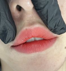 -张小野·专业半永久纹眉