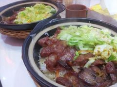 招牌腊味煲仔饭-广东煲仔饭