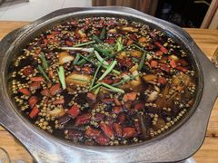 -乡土特色.冷锅鱼.牦牛肉汤锅