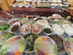 -虹海圣肉饼店家常菜馆