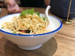 -村外有星光小食铺(解放碑1089店)