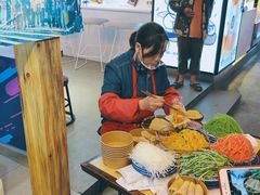 -八一好吃街·高品美食广场