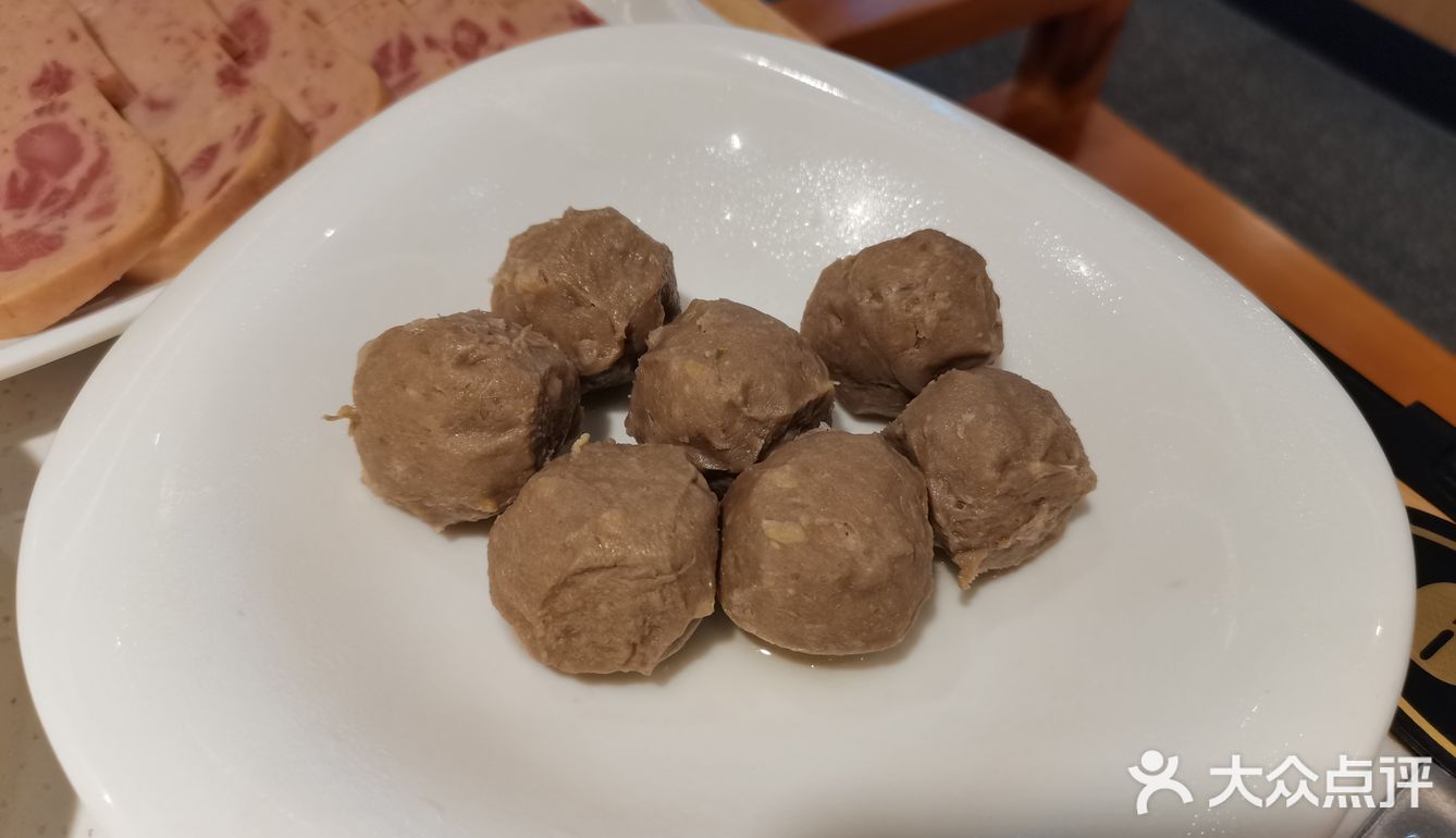 西瓜还没手大的抠搜店