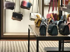 -COACH蔻驰(赛特奥特莱斯店)