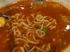 -顶顶红石锅拌饭(步行东街店)