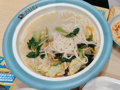 -灵芝妹子海鲜米线(凯德和平广场店)