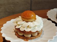 -VERIE BAKEHOUSE