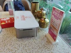 -小董哥烤串·爆汁大油边(故宫店)
