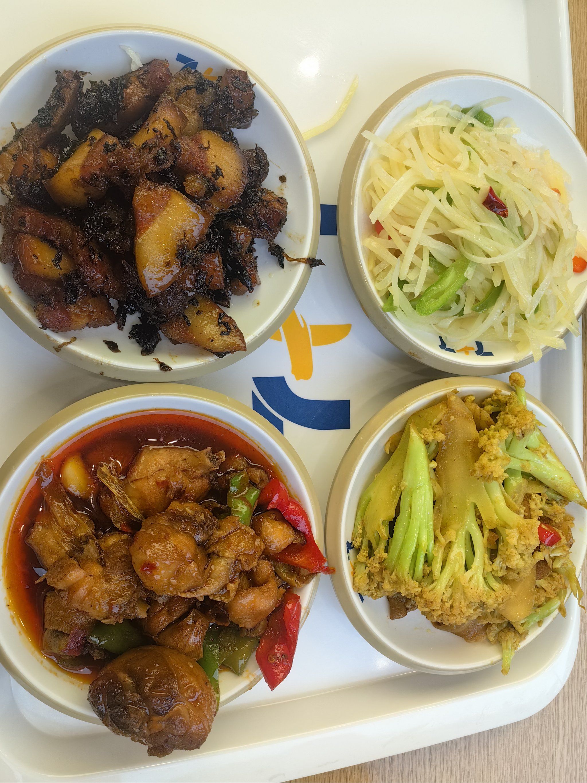 好吃实惠,中餐可以来这家店看看,不错的