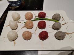 -红鼎豆捞·非遗鲍皇汤火锅(宝丰路店)