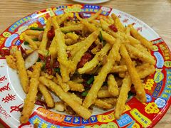 -江城燕子大排档(江汉路步行街店)