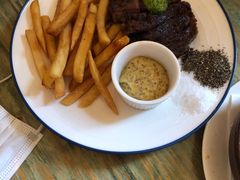 -羽深肉铺 Steak & Wine