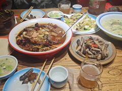 -永红源啤酒·烧烤·海鲜·大排档(台柳路店)