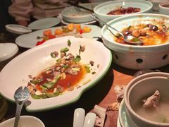 -荷花亭·湖北融合菜(十堰武商MALL店)