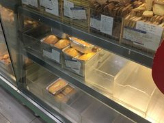 面包甜点陈列柜-上海哈尔滨食品厂(汇联商厦店)