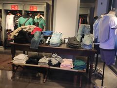 -Hollister(天环广场店)