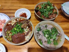 -谢老五跷脚牛肉·非遗传承店