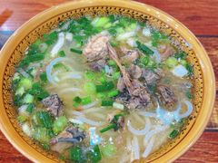 -正宗李家土鸡米线店