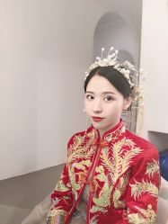 点击看大图 -艾米丽婚纱礼服
