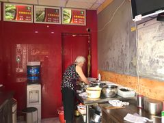-张婆婆香酥锅盔(平福路店)