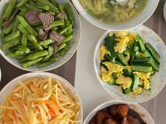 -鲸育宝宝月嫂(徐汇店)