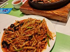-鑫小城故事·藕汤·家常菜(台北一路总店)