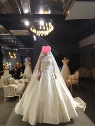 点击看大图 -艾米丽婚纱礼服