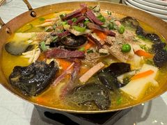 -穿越时尚餐厅(英武中路店)