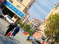 -三百碗宝应长鱼面(板仓街店)
