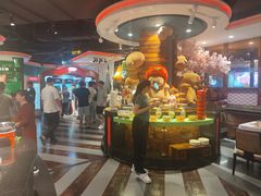 -四海一家自助餐(益田假日广场店)