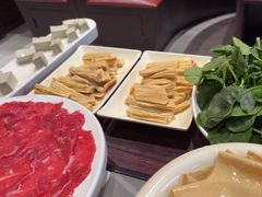 -洞子口重庆鲜货火锅(楚翘城旗舰店)