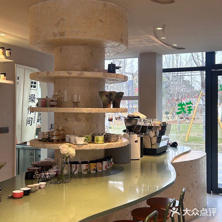 温州周末好去处📍龙湾瑶溪钟秀园山下咖啡