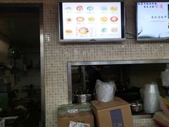 -红鼻子桂林米粉(金唐新光界店)
