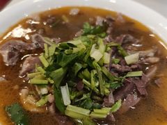 羊汤。-内蒙联营烧麦 草原石榴红(护国寺店)