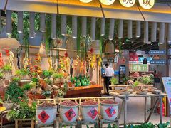 -新天地购物公园(亚泰大街店)
