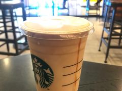 -星巴克(上海虹桥新天地二店)