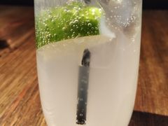 青柠姜苏打-Carbon莫卡哆·意大利复古集市餐厅(杭州大厦店)