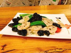 -YAFEE雅菲·粤菜·湘菜·融合菜(魏公村店)