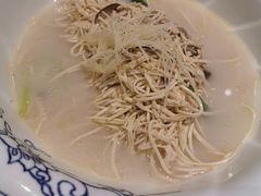 -国际青年会议酒店-苏莱斯餐厅