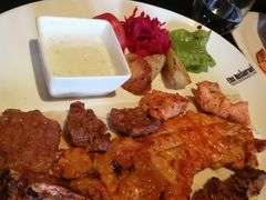-Efes Turkish & Mediterranean Cuisine 艾菲斯餐厅(陆家嘴店)