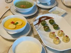 杏仁蛋白茶-宝丽轩中餐厅BAOLIXUAN