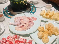 -翟辉冬瓜盅火锅(南村万博店)