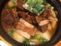 闽南牛排砂锅-闽上鲜·福建菜(龙湖滨江天街店)