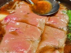 上级牛肉煅烧火锅-小山日本料理(兴业太古汇店)