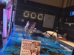 -海底捞火锅(长宁路龙之梦店)