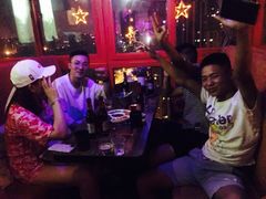 -無名记忆Music Bar夜景怀旧酒吧
